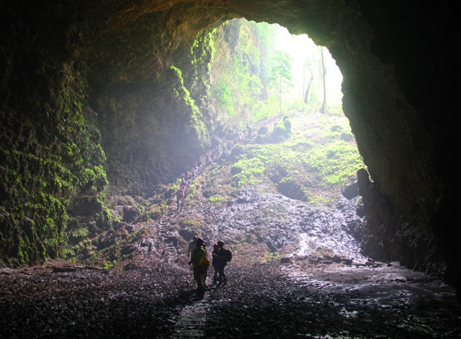 3 Days of Jomblang Cave Pindul Tubing Borobudur & Prambanan Trips
