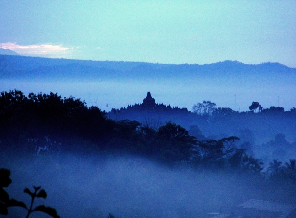 3 Days of Jomblang Cave Adventure & Borobudur Sunrise