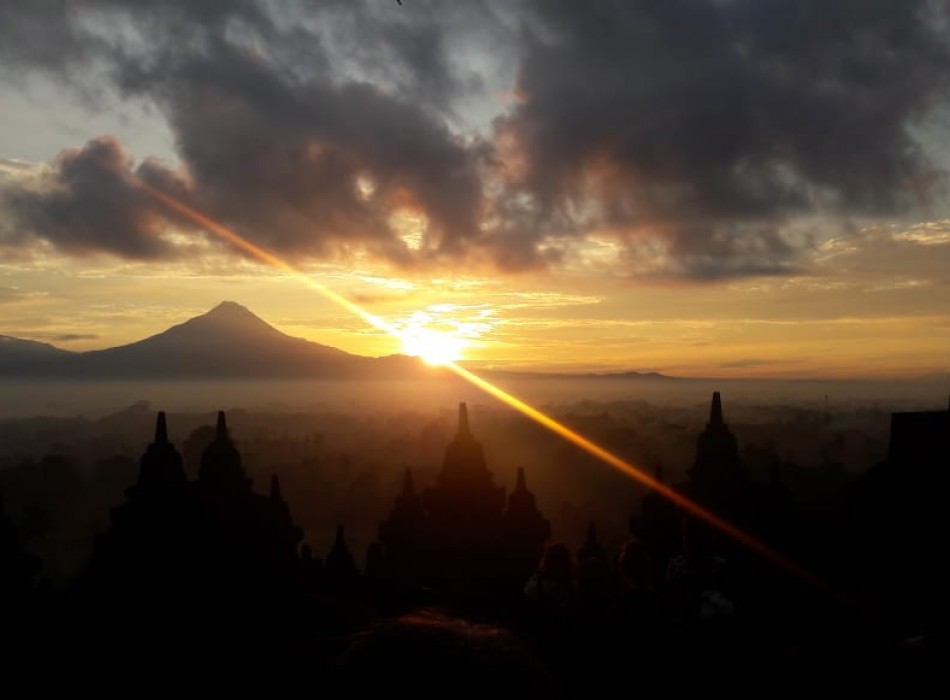Borobudur Sunrise Tour