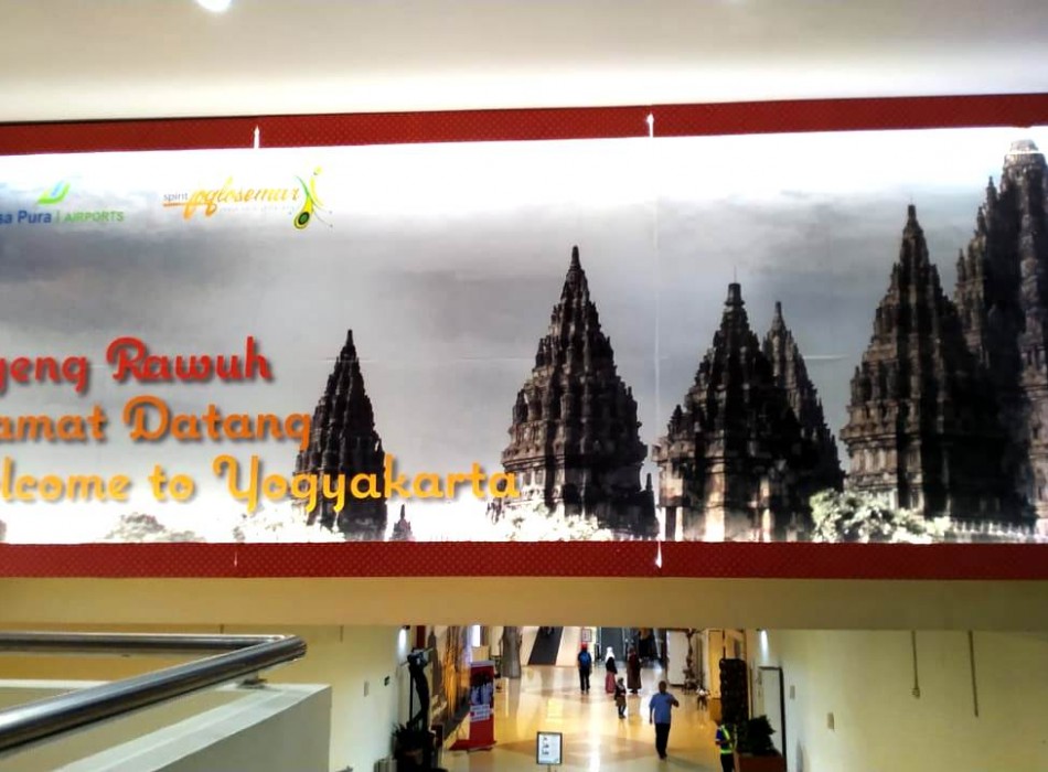 Pick up YIA to Borobudur area