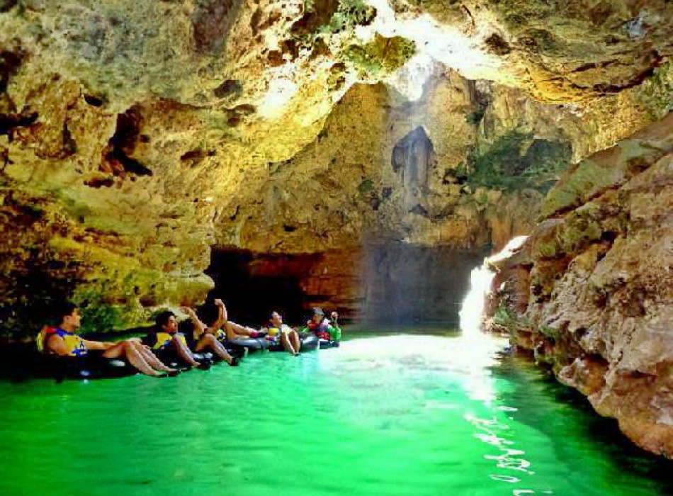 Yogyakarta: Pindul Cave Oyo River