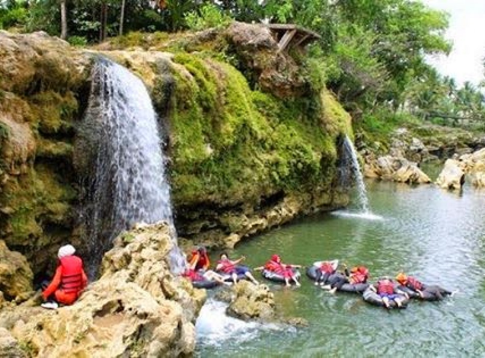 Yogyakarta: Pindul Cave Oyo River