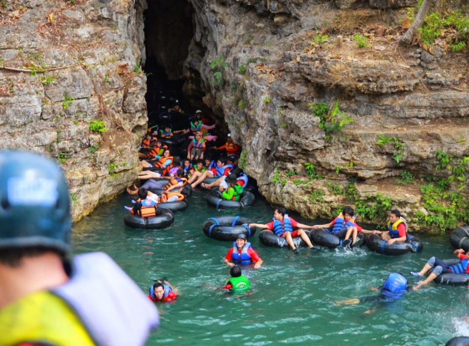 Yogyakarta: Pindul Cave Oyo River