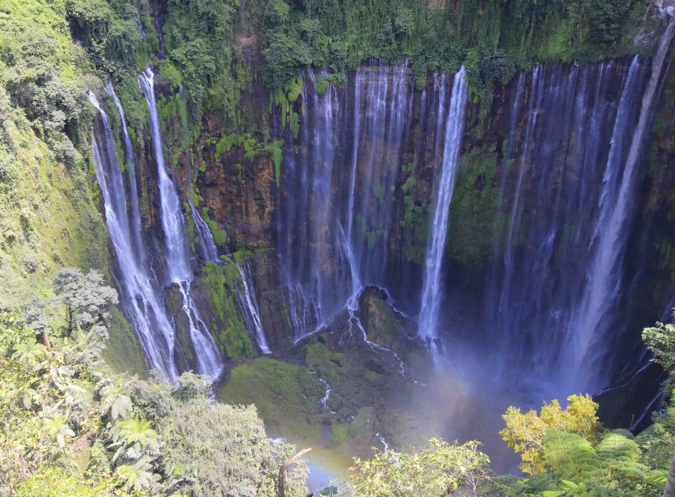 Malang: Tumpak Sewu Waterfalls