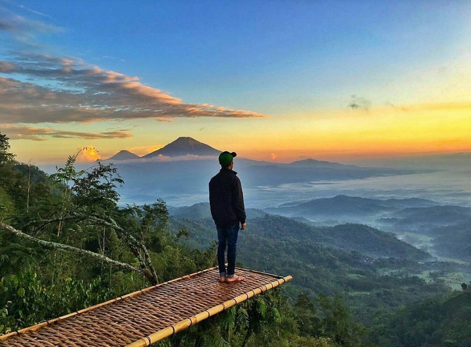Yogyakarta: Panguk Sunrise