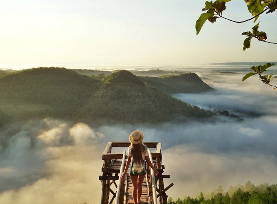 Yogyakarta: Panguk Sunrise