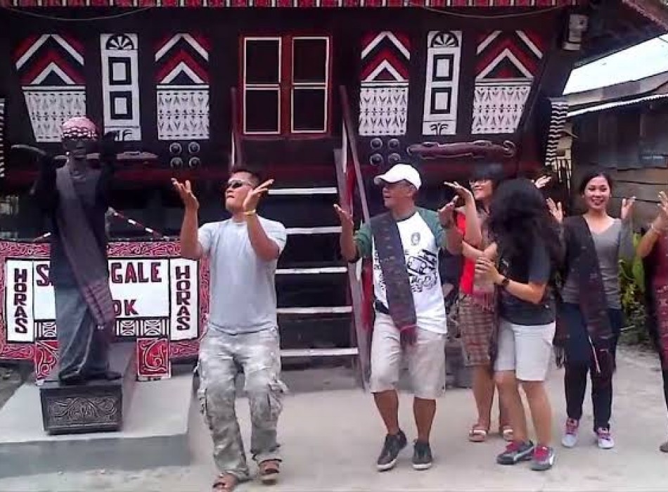 Medan Lake Toba Tour Package 4D3N