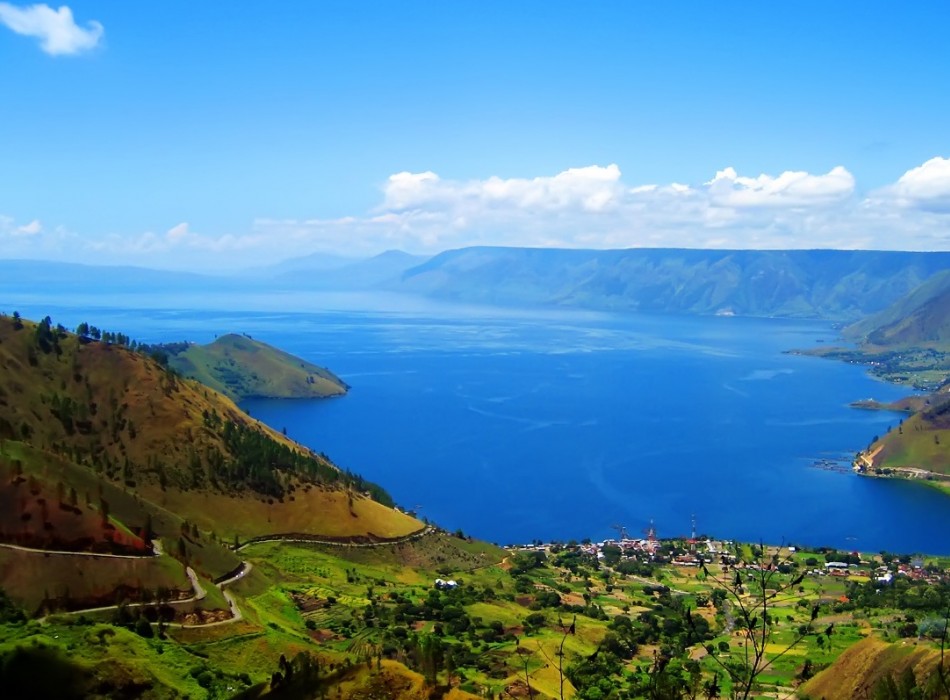 Malaysia to Medan Lake Toba Tour Package 4D3N