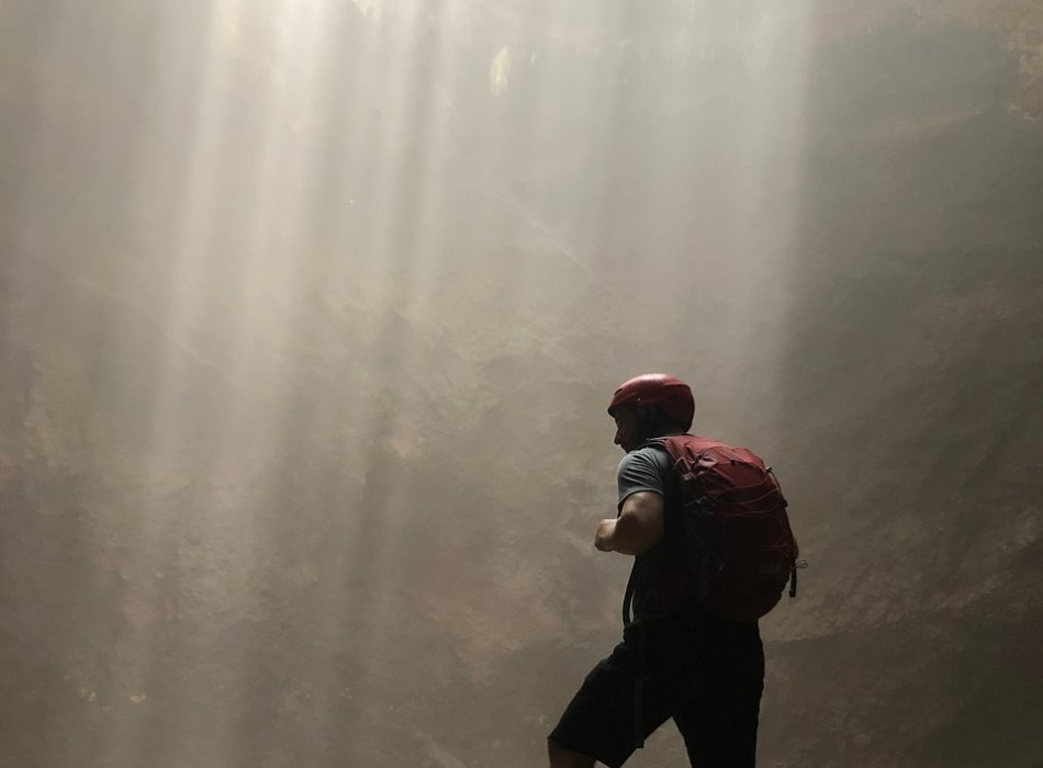 Yogyakarta: Sunrise Jomblang Cave Timang Beach