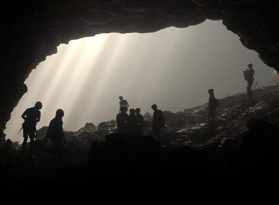 Yogyakarta: Sunrise Jomblang Cave Timang Beach