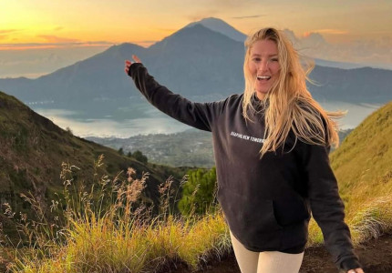 Bali Sunrise : Mount Batur Sunrise Trekking