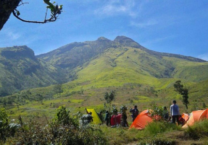 Yogyakarta: Mount Merbabu & Mount Sumbing Camping 3D2N