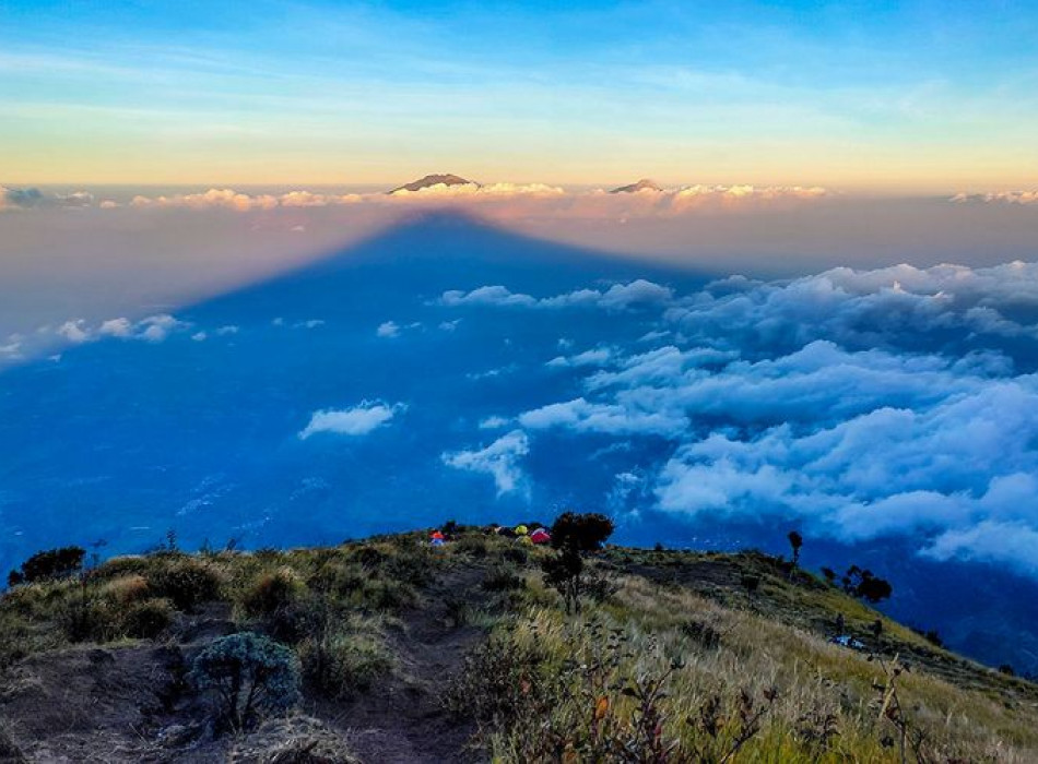 Yogyakarta: Mount Merbabu & Mount Sumbing Camping 3D2N
