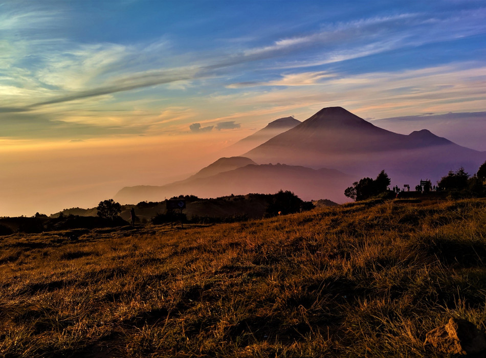Yogyakarta: Mount Prau Camping 2D1N
