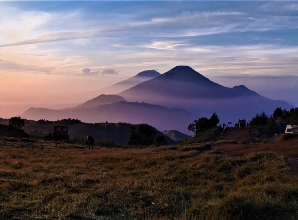 Yogyakarta: Mount Prau Camping 2D1N