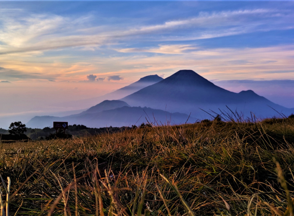 Yogyakarta: Mount Prau Camping 2D1N