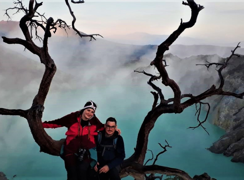 java-bali-fantastic-overland-yogyakarta-bromo-ijen-ketapang-5d4n