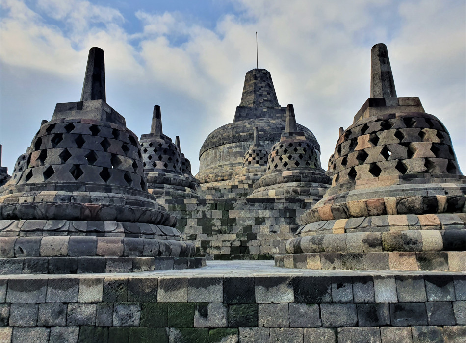 Semarang : Yogyakarta Borobudur & Prambanan 3D2N