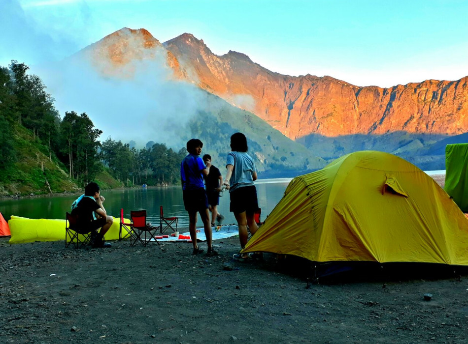 Lombok: Mount Rinjani Trekking 4D3N