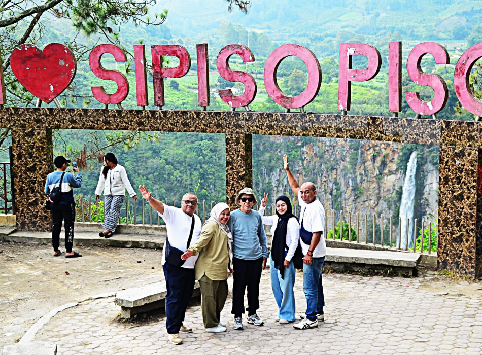 3D2N Lake Toba Tour from Malaysia