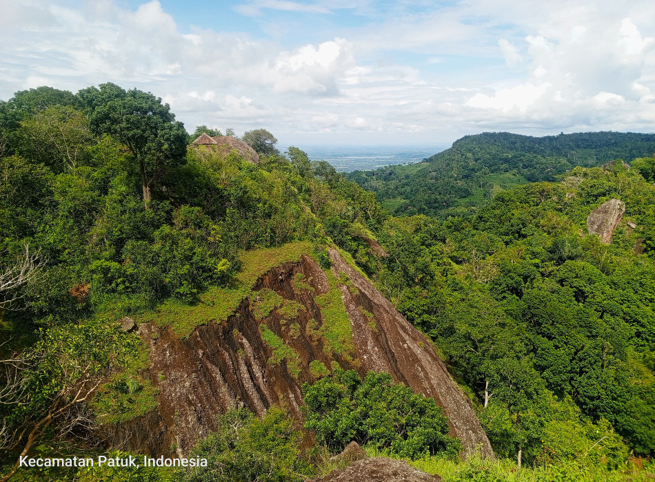 Jomblang Cave Nglanggeran Ancient Volcano
