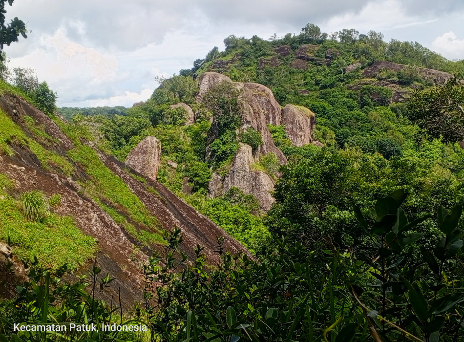 Jomblang Cave Nglanggeran Ancient Volcano