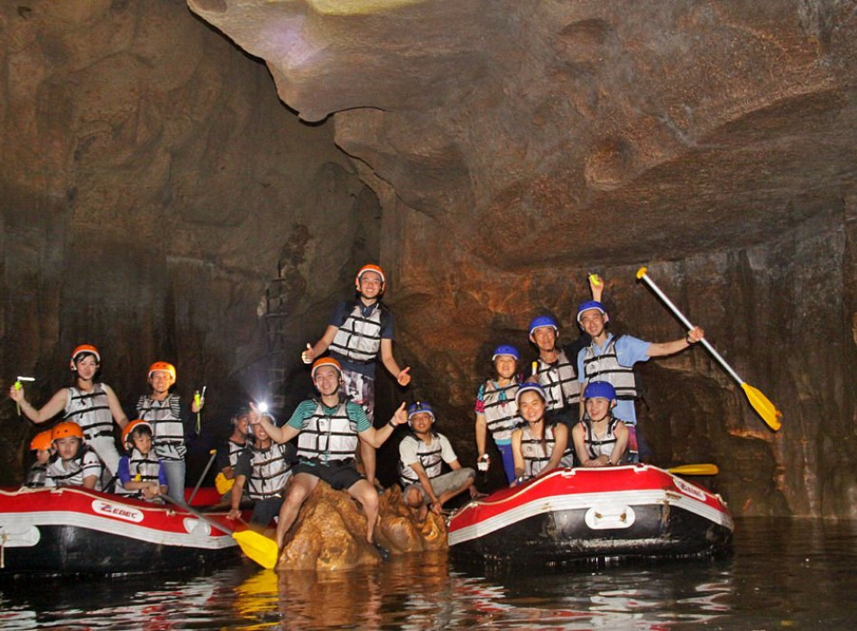 Tanding Cave Timang Beach