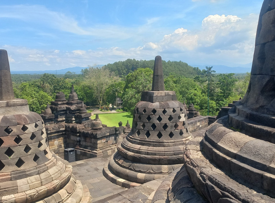 Sunrise Borobudur Merapi Jeep Prambanan