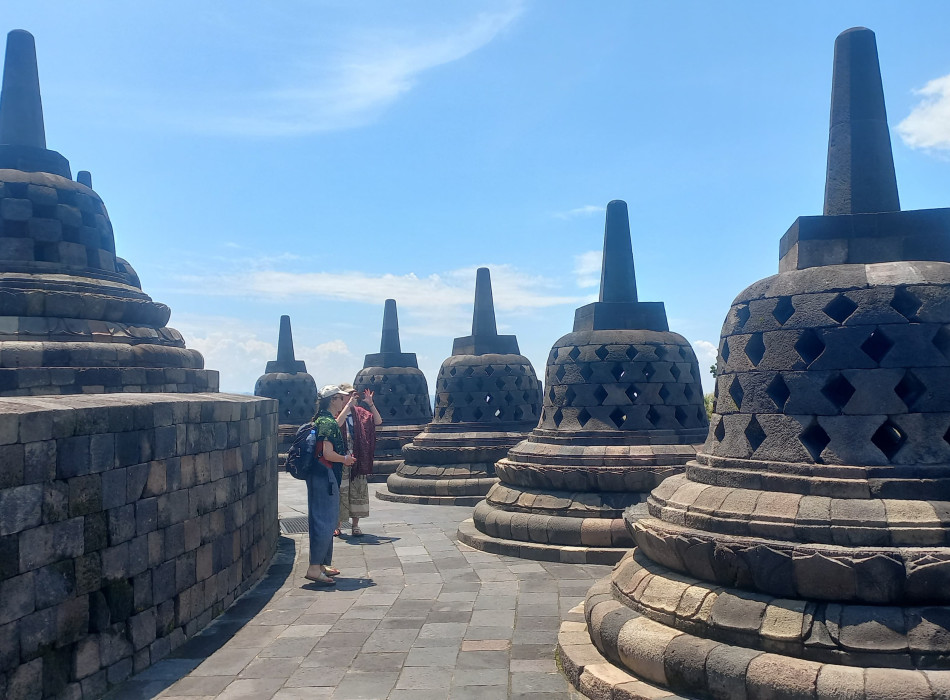 Borobudur Prambanan Tours