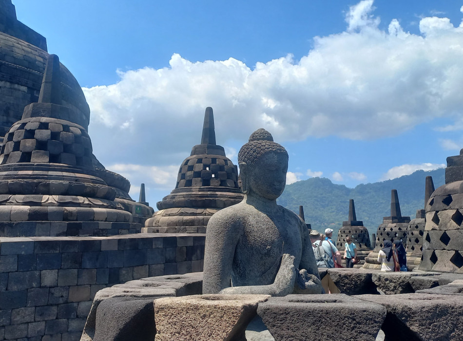 Borobudur Temple Merapi Jeep