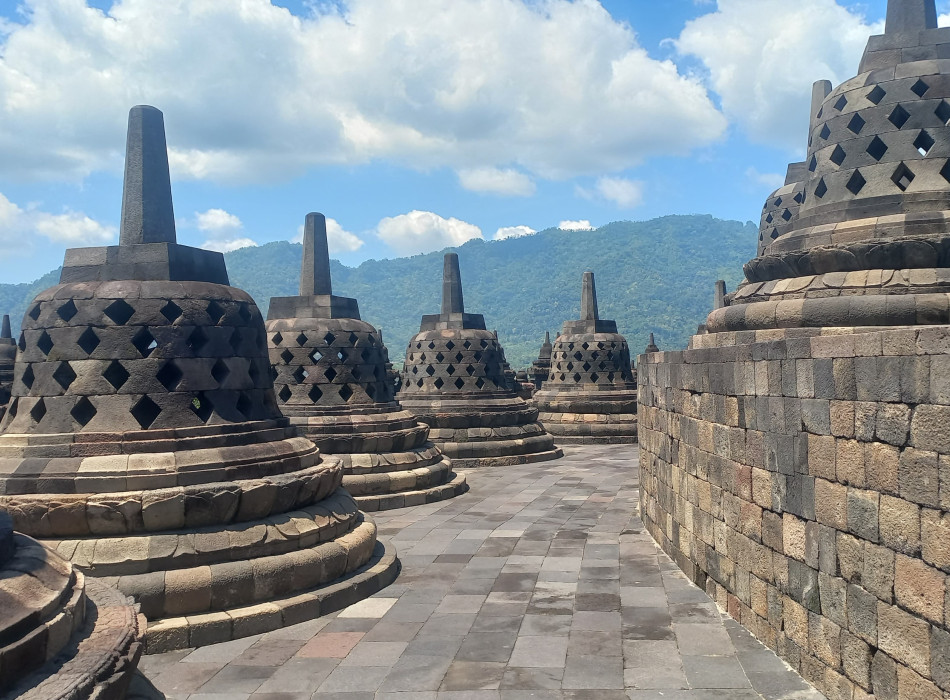 Borobudur Temple Merapi Jeep