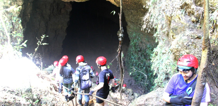Jomblang Cave Yogyakarta